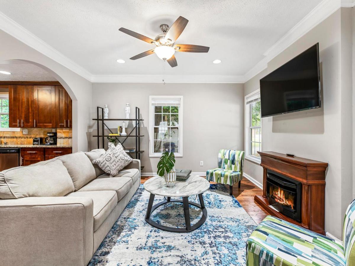 Gorgeous East Village Home Near Downtown Sleeps 12 5 Bedrooms Coffee Bbq Ac Parking แอตแลนตา ภายนอก รูปภาพ