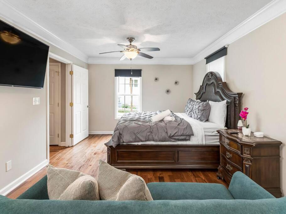 Gorgeous East Village Home Near Downtown Sleeps 12 5 Bedrooms Coffee Bbq Ac Parking แอตแลนตา ภายนอก รูปภาพ