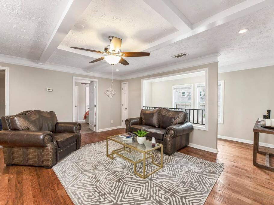 Gorgeous East Village Home Near Downtown Sleeps 12 5 Bedrooms Coffee Bbq Ac Parking แอตแลนตา ภายนอก รูปภาพ